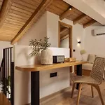 Villa Horizon Stone House